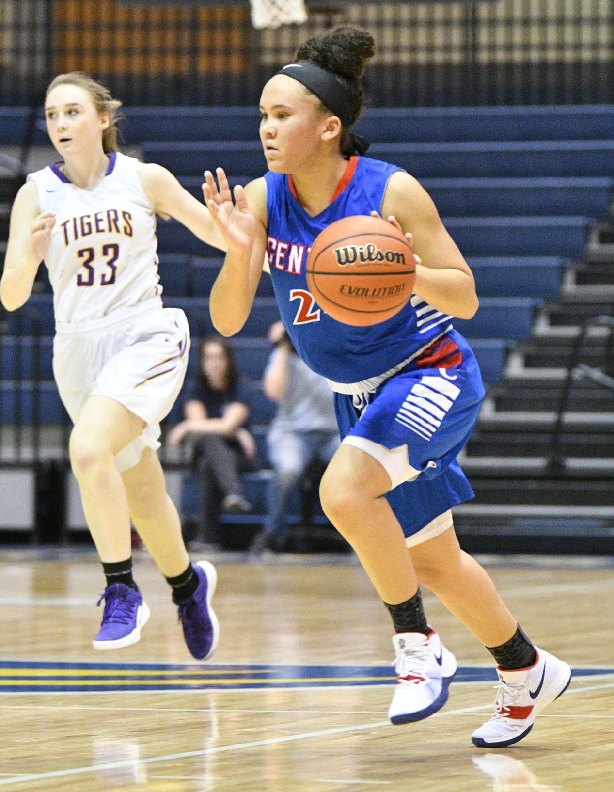 IHMVCU Shootout - Davenport Central vs. Sherrard